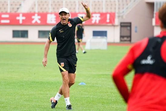 粤语中字无删减在线播放